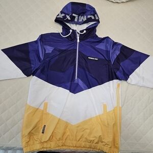(BRAND NEW) Mens, Members Only, Pullover  Hoodie. Ladies can wear it also